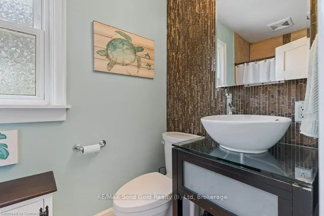 Additional image 9 of 45 Second Ave