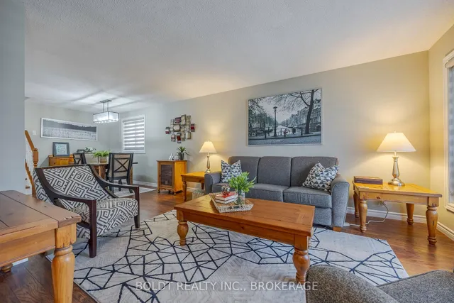 Additional image 3 of 395 Rexford Dr