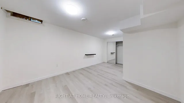 Additional image 38 of 1335 guelph line Rd Unit 10