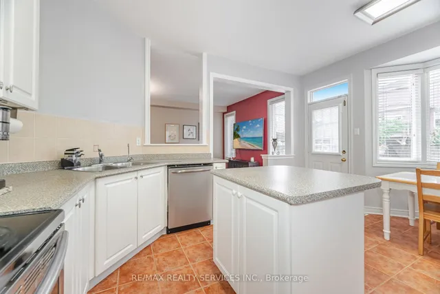 Additional image 15 of 75 Harbourtown Cres