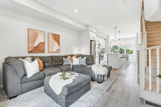 Additional image 20 of 527 Shaver Rd Unit 7