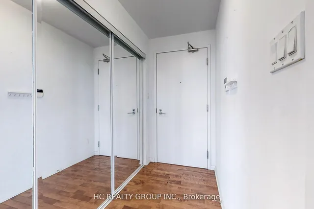 Additional image 16 of 38 Grenville St Unit 3303