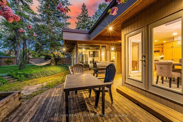 Additional image 49 of 6 John Beck Cres