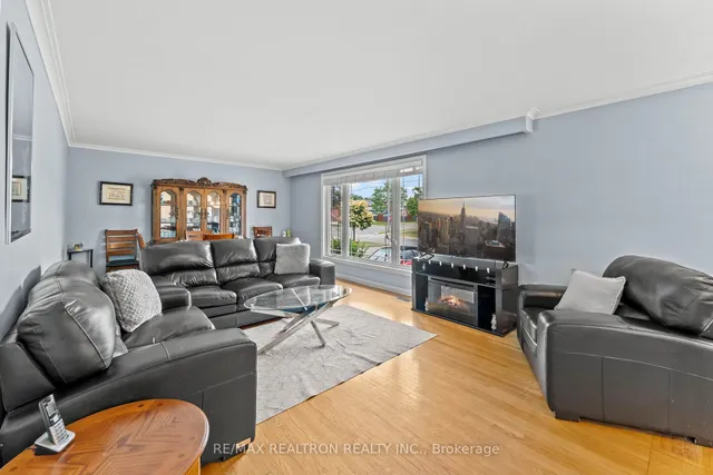 Additional image 3 of 4 Peacham Cres
