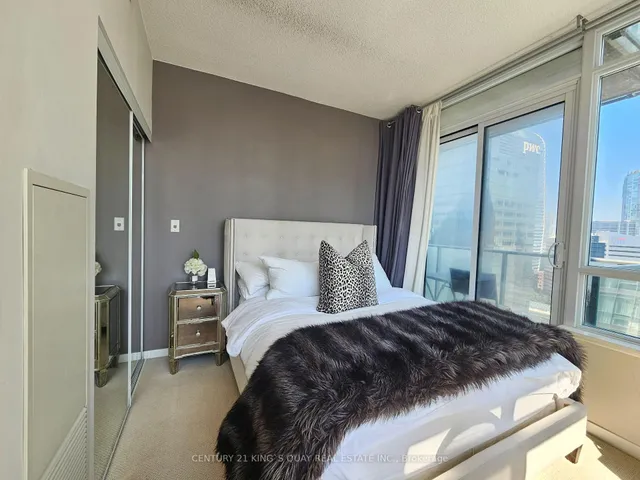 Additional image 13 of 55 Bremner Blvd Unit 2304