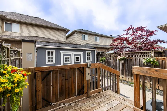 Additional image 36 of 233 SPRINGVALLEY Cres