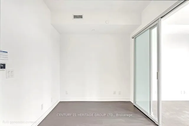 Additional image 11 of 2020 Bathurst St Unit 315