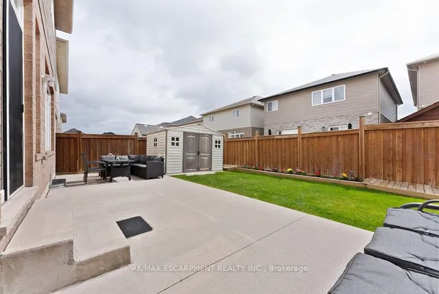 Additional image 39 of 67 Bellroyal Cres
