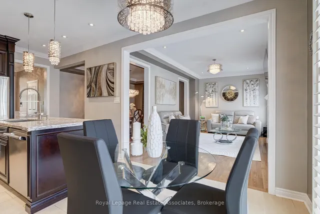 Additional image 14 of 235 Jessie Caverhill Passage