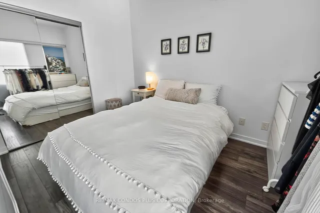 Additional image 13 of 51 East Liberty St Unit 2415