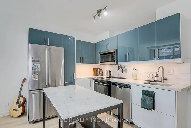 Additional image 5 of 36 Blue Jays Way Unit 610