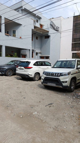 Hoshangabad Road, Bhopal