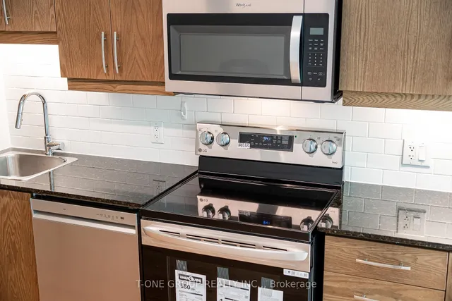 Additional image 14 of 1 Scott St Unit 412