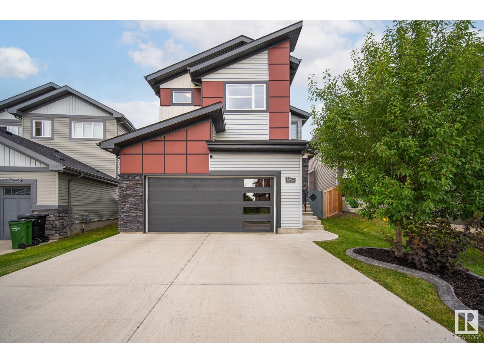 5739 GREENOUGH LANDING LD NW|Edmonton, Alberta T5T7J7