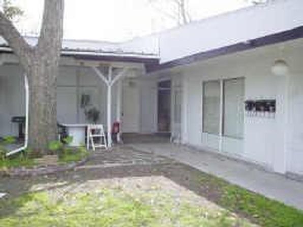 2705 Beatty St, Houston, TX 77023