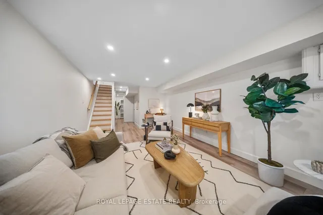 Additional image 29 of 6 Woodfield Rd