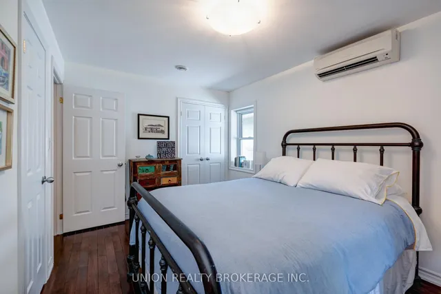 Additional image 9 of 11 Bonfield Ave