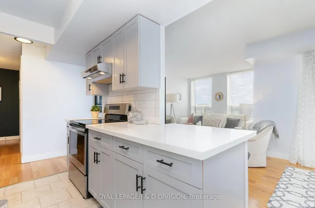 Additional image 9 of 330 Mccowan Rd Unit 1004