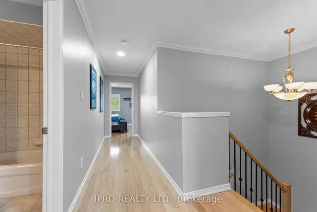 房产图片 14 - 42 Meadow Wood Cres