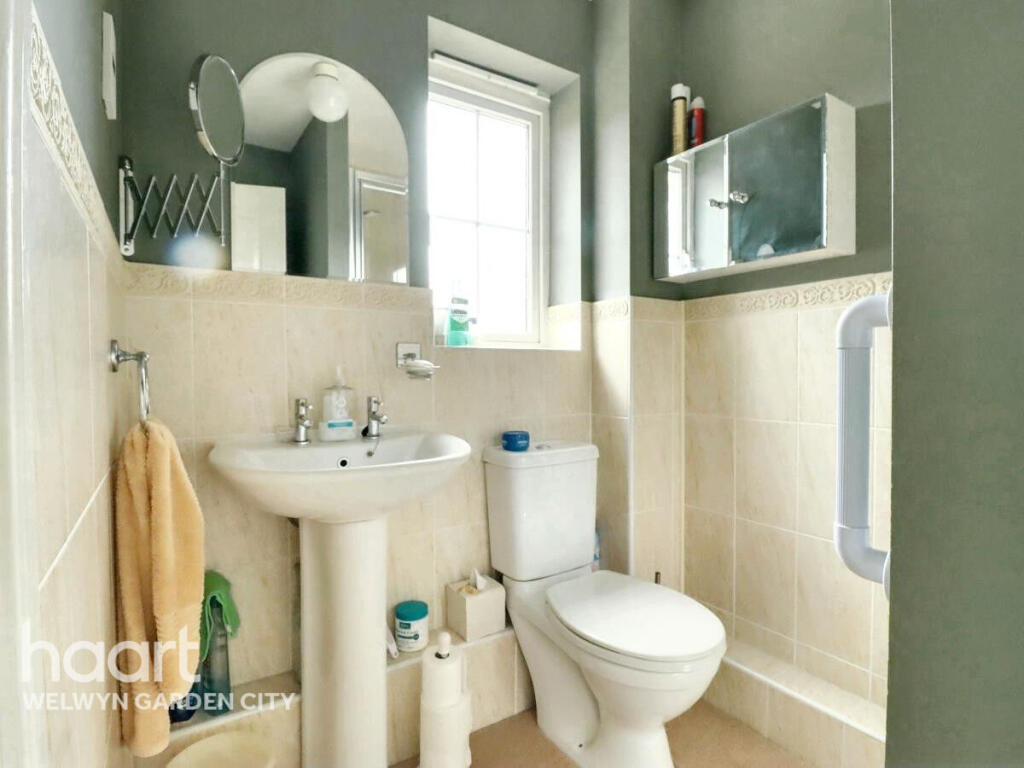 Additional image 11 of Sir John Newsom Way, Welwyn Garden City