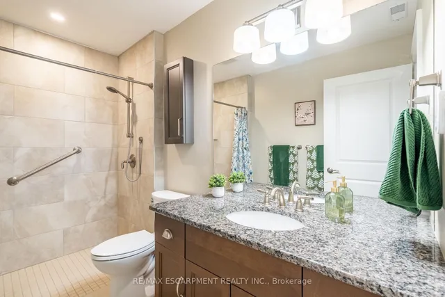 Additional image 14 of 1 Archdeacon Clark Tr