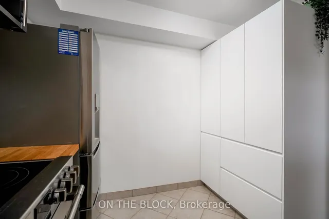 Additional image 6 of 3845 Lake Shore Blvd Unit 506