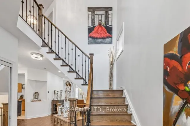 Additional image 5 of 792 Ledbury Cres