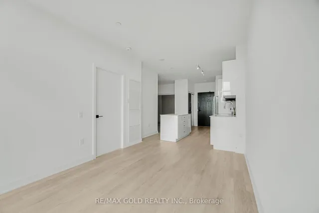 Additional image 20 of 2782 Barton St Unit 803