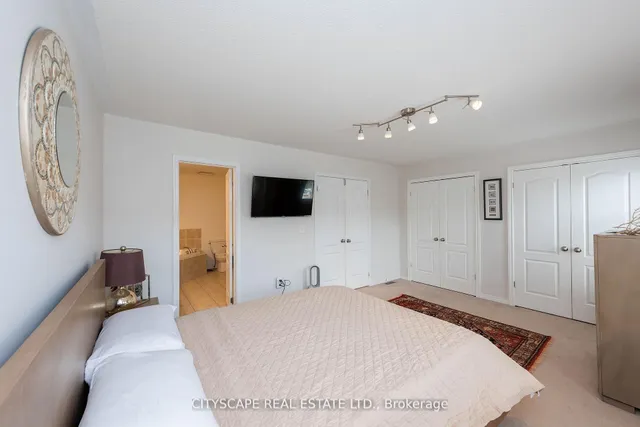 房产图片 26 - 651 Farmstead Dr 单元57