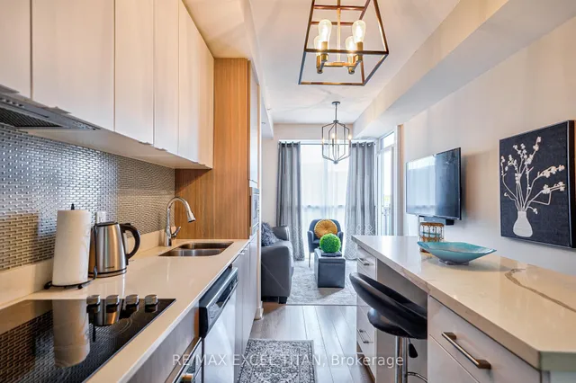 Additional image 19 of 5220 Dundas St Unit D413