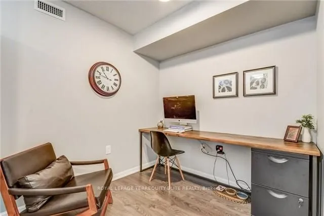 Additional image 11 of 125 Western Battery Rd Unit 2006