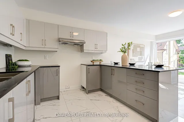 Additional image 11 of 183 Victoria St Unit 2