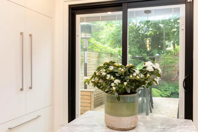 Additional image 34 of 137 Marlborough Pl