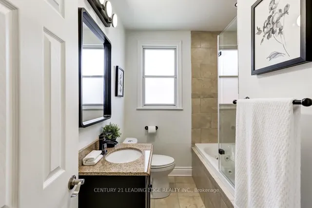 Additional image 20 of 63 DELWOOD Dr