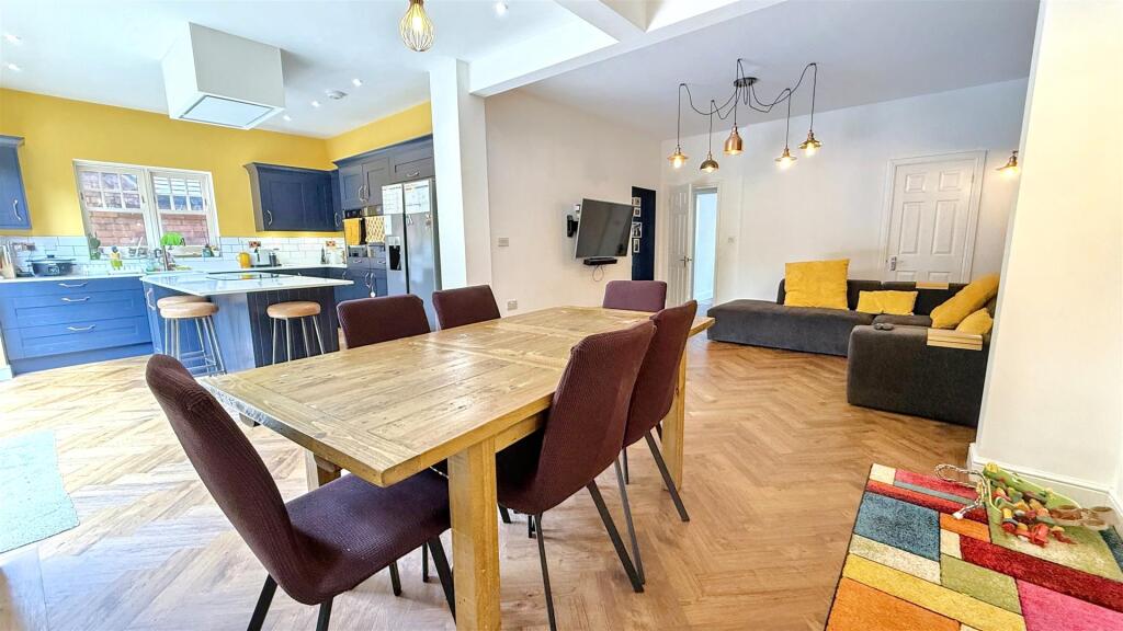 Additional image 32 of Willow Road, Bournville, Birmingham