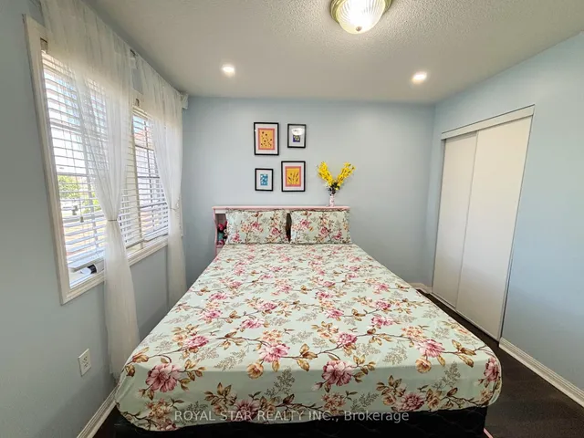 房产图片 20 - 10 Narrow Valley Cres