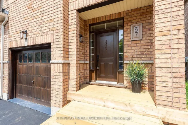 房产图片 5 - 651 Farmstead Dr 单元57