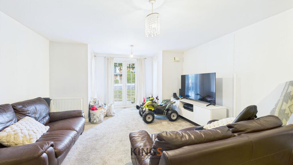 Additional image 2 of Great North Road, Hatfield, AL9