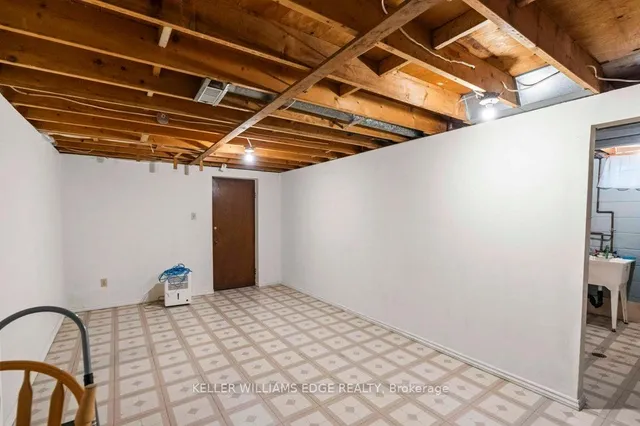 Additional image 33 of 16 Evelyn St