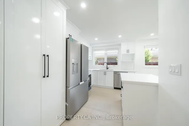 Additional image 9 of 33 Moorecroft Cres