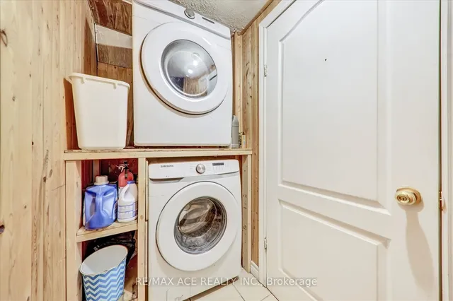 Additional image 32 of 88 Courtleigh Sq