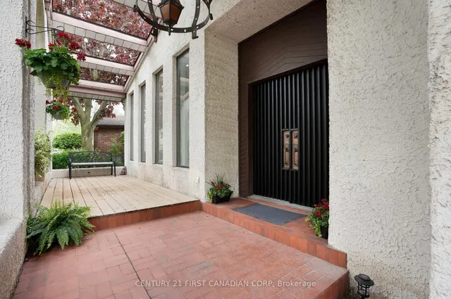 Additional image 3 of 6 Audubon St