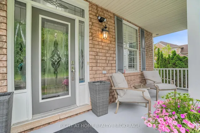 Additional image 2 of 928 Lancaster Blvd