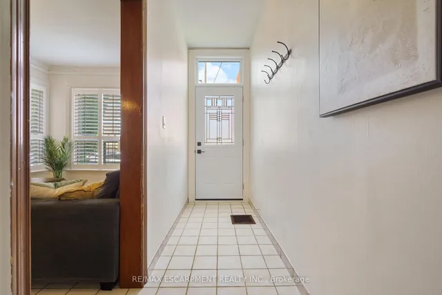 Additional image 3 of 22 Aikman Ave