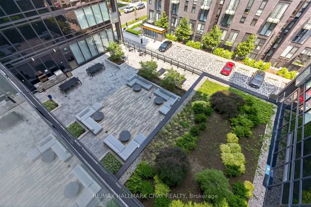 Additional image 29 of 4208 Dundas St Unit 522