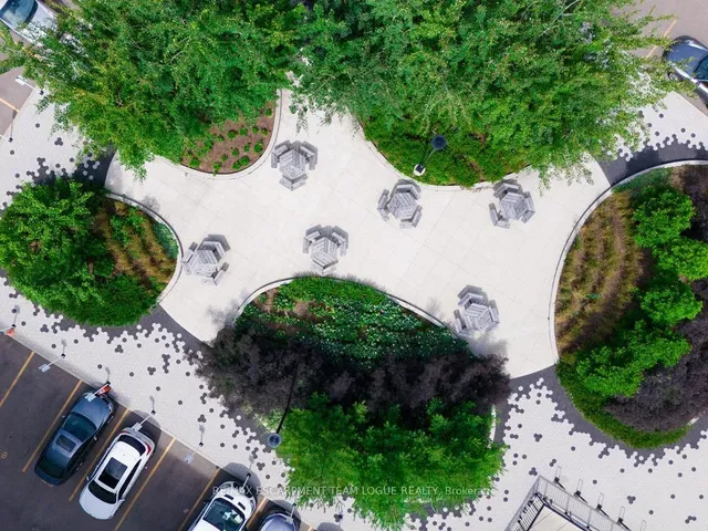 Additional image 49 of 128 GROVEWOOD COMMON Unit 509