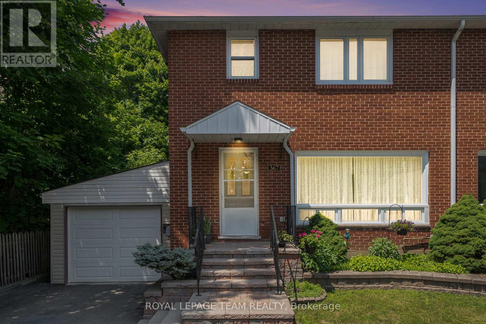 367 RAVENHILL AVENUE|Ottawa, Ontario K2A0J5