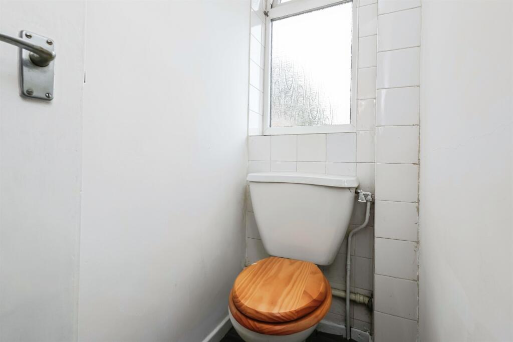 Additional image 15 of Bucklands End Lane, Birmingham