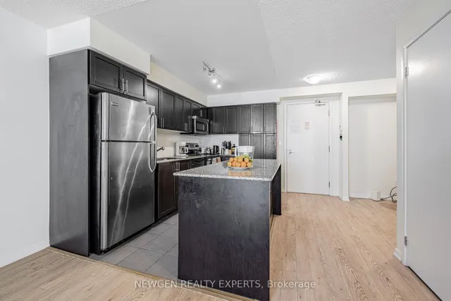 Additional image 9 of 800 Lawrence Ave Unit 704