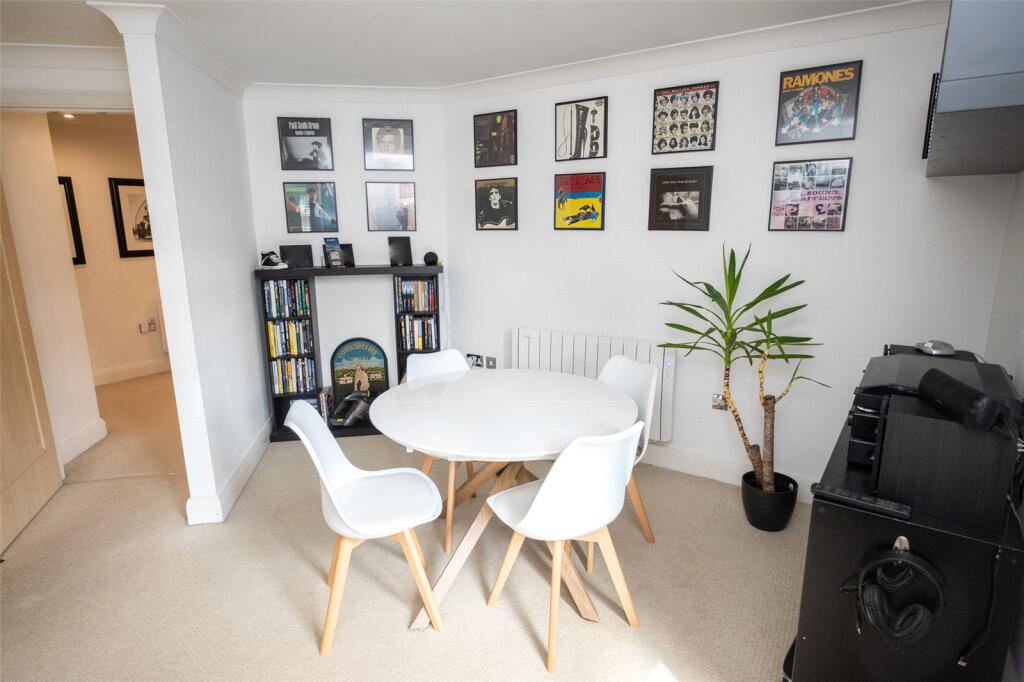 Additional image 4 of Wake Green Road, Moseley, Birmingham, B13